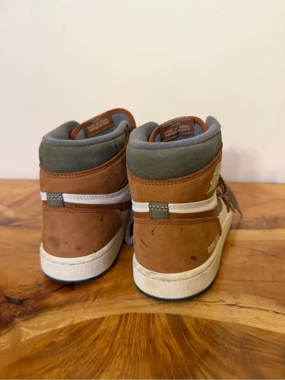 Jordan pair aor